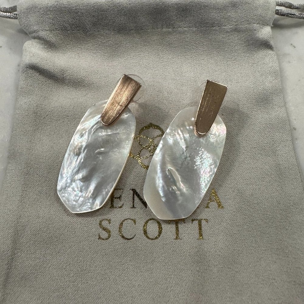 New Pearl Aragon earrings